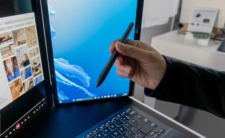 ASUS Zenbook Duo (UX8406): سلطان بی چون و چرای لپ تاپهای دو صفحه نمایش