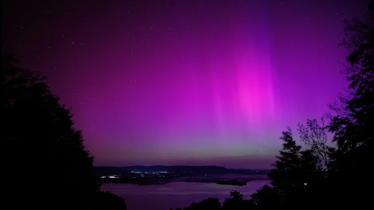 تاثیر طوفان خورشیدی بر استارلینک