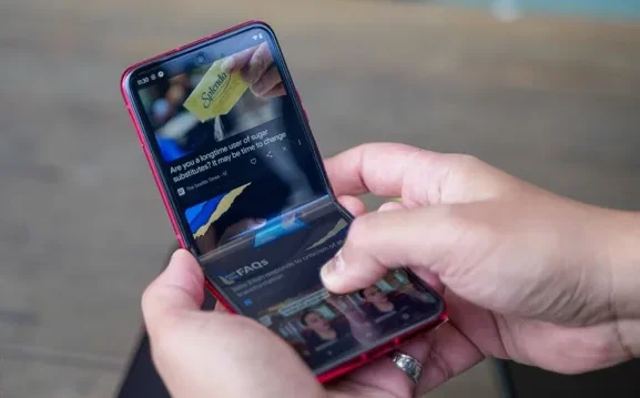 گوشی موبایل موتورولا Razr+ (2023)