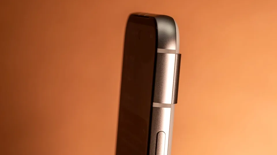 گوگل پیکسل ۸