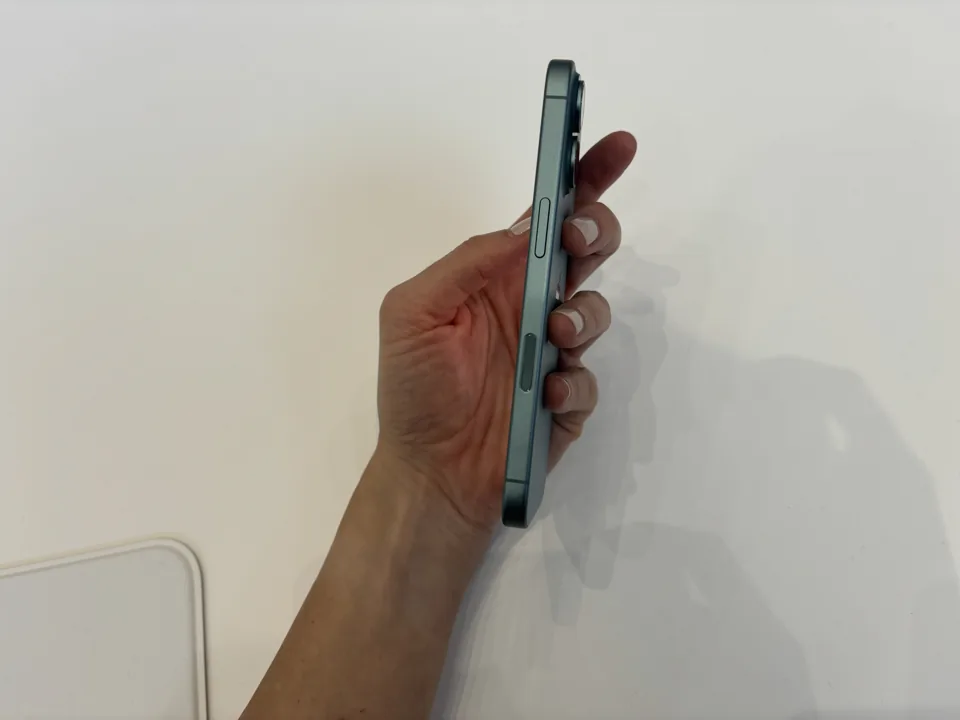 دکمه کنترل دوربین آیفون 16 و آیفون 16 پرو