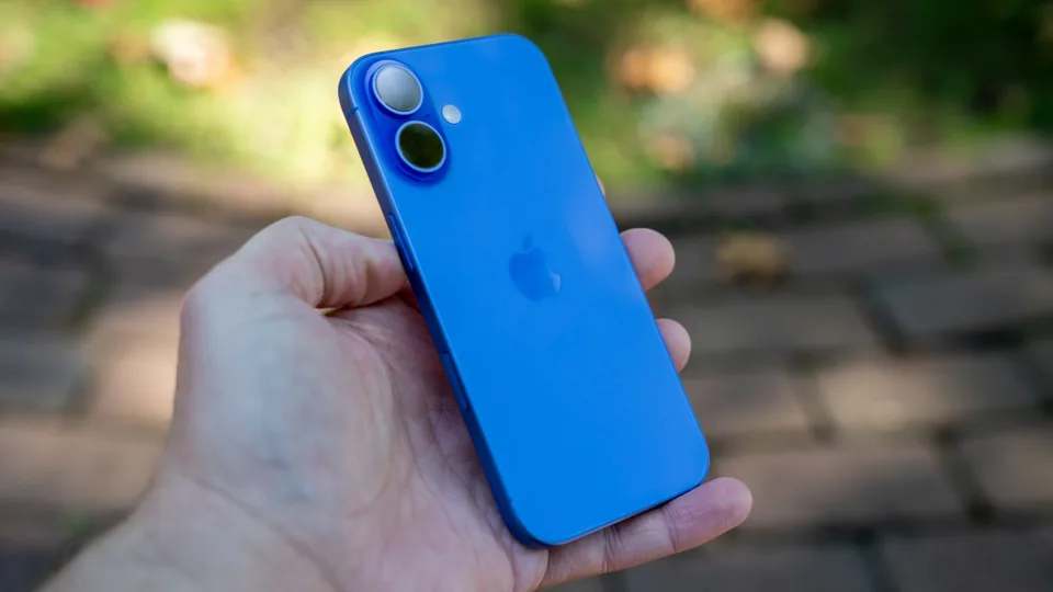 اپل آیفون 16