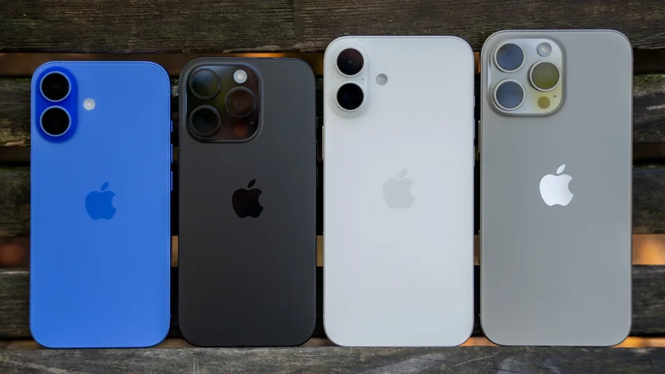 Apple iPhone 16