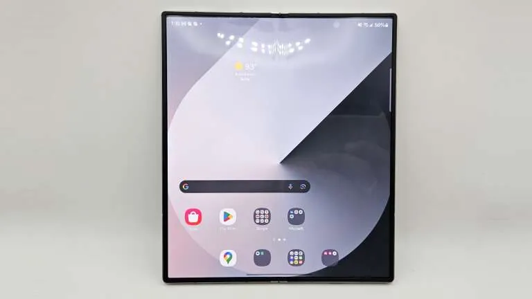 نمایشگر Samsung Galaxy Z Fold 6