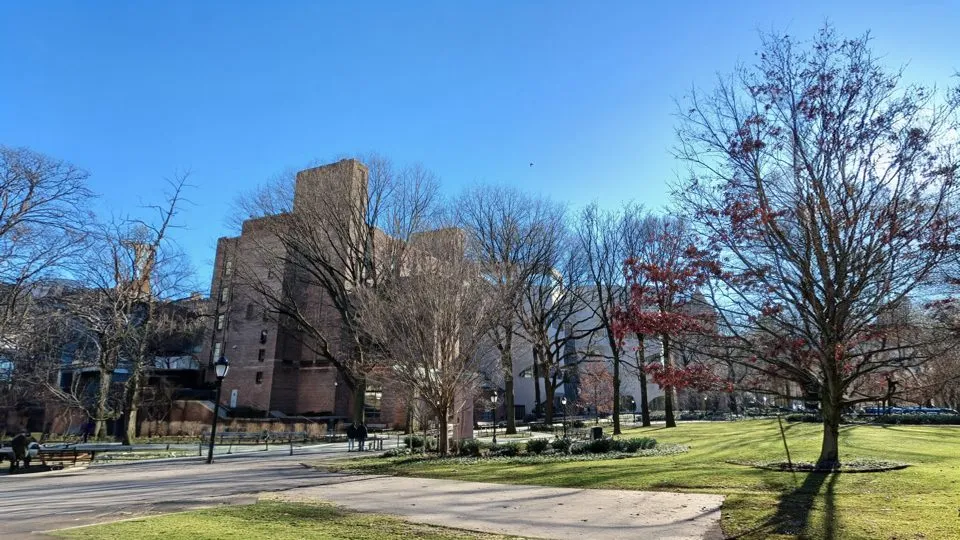 دستیار هوش مصنوعی گوگل پیکسل 9