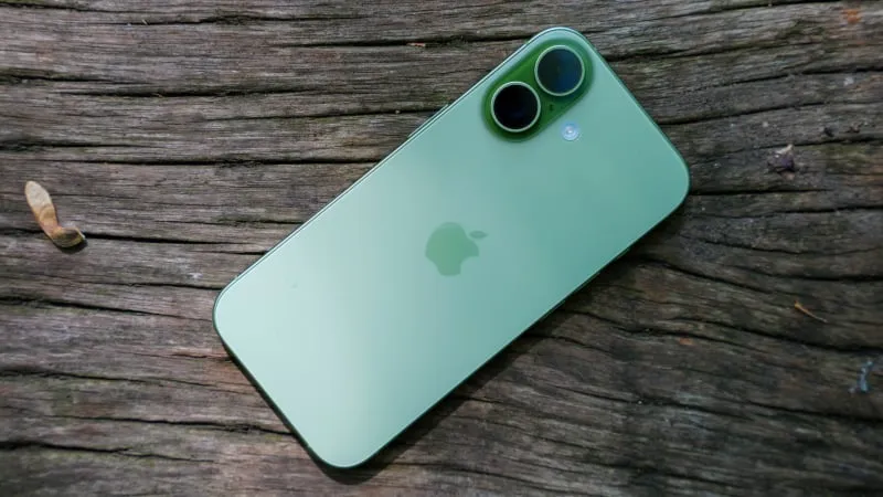 عملکرد Apple iPhone 17