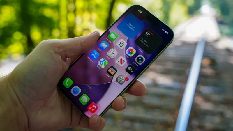 نمایشگرApple iPhone 17