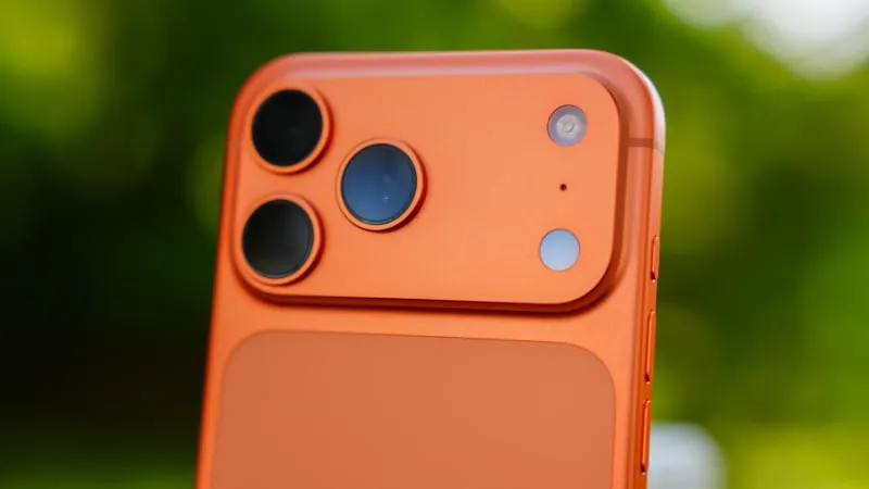 لنز دوربین Apple iPhone 17 Pro Max