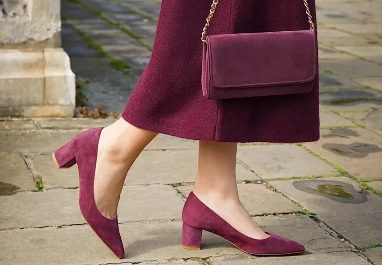 سر تا پا یک رنگ