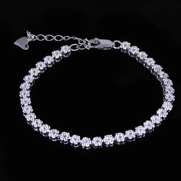 دستبند نقره زنانه با آویز